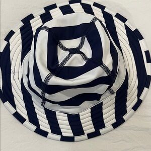 Hanna Andersson Striped Navy and White Hat baby sun protection size small S